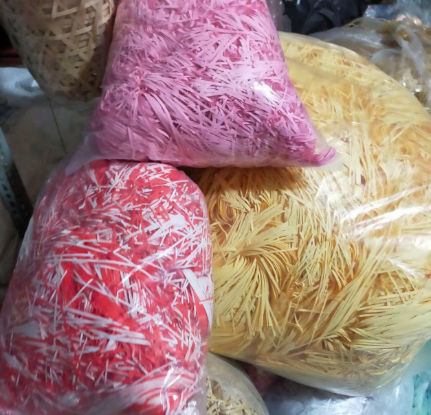 TUA RUA BẰNG GIẤY TRANG TRÍ SINH NHẬT 